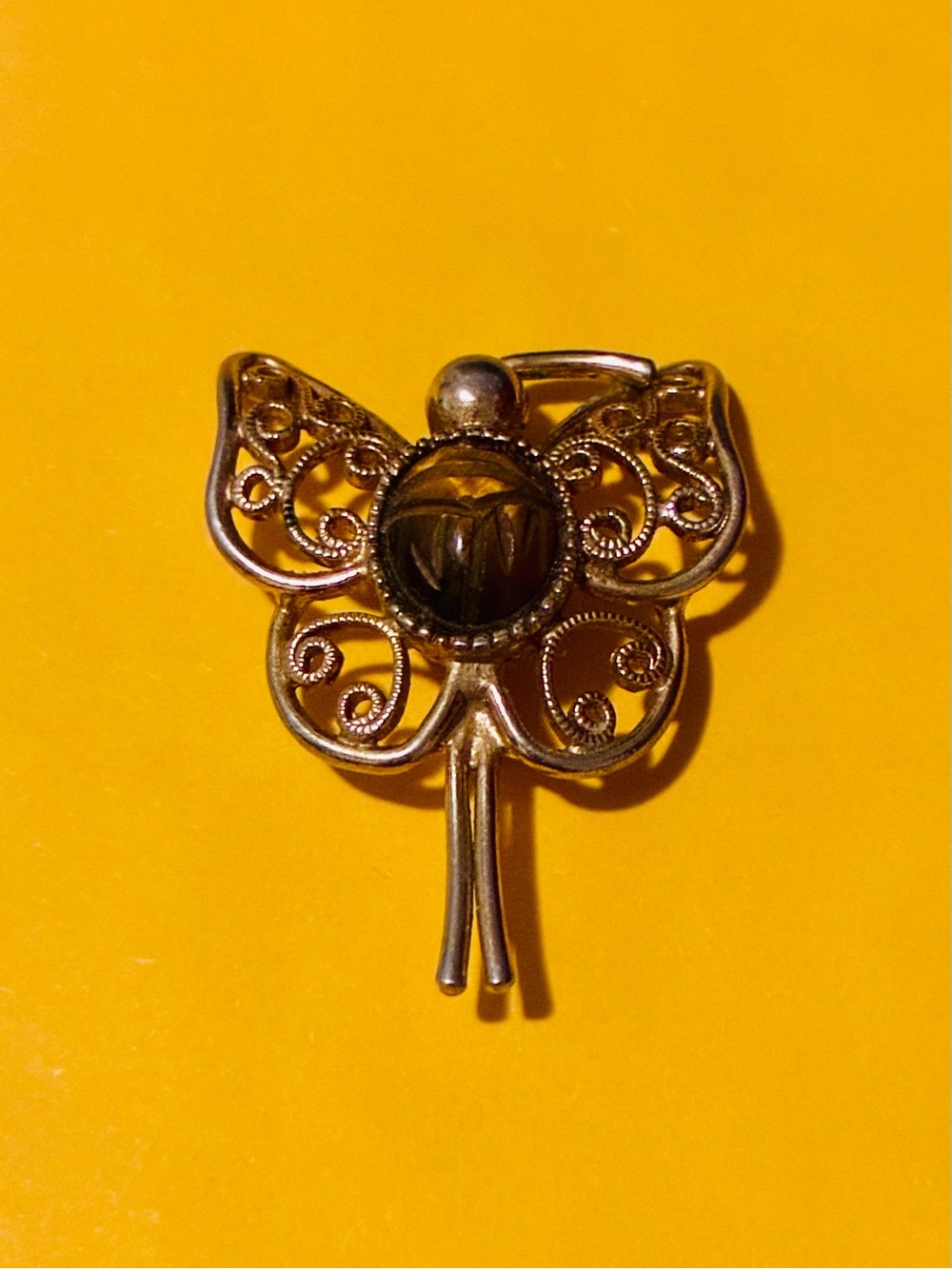 VTG 1975 Sarah Coventry Tiger Eye Scarab Butterfly Brooch Pin Filigree